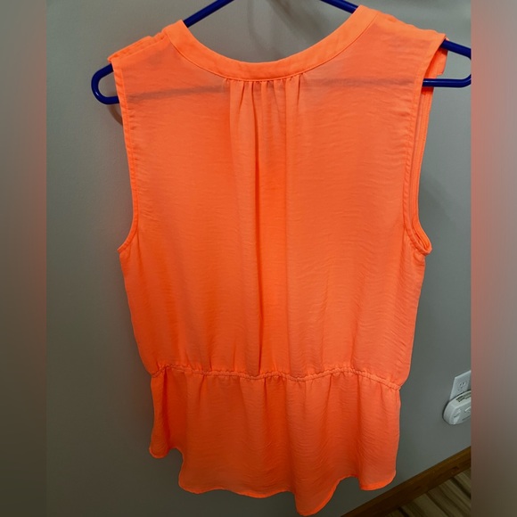 Liz Claiborne Sleeveless top - vibrant orange - excellent condition! - Picture 2 of 4